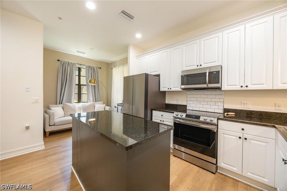 9128 Delano St. #89-2, Naples, FL 34113