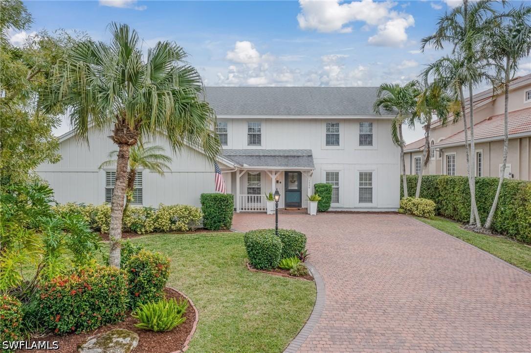 1420 Jewel Box Ave., Naples, FL 34102