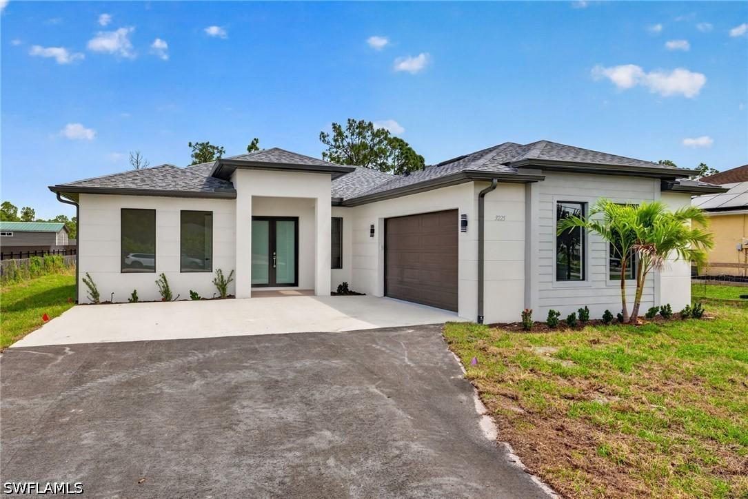 3225 43rd Ave., Naples, FL 34120