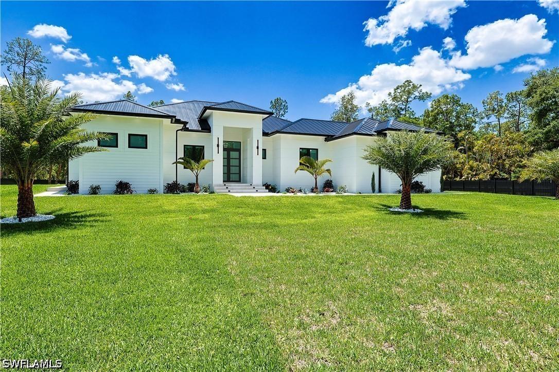 3430 1st Ave., Naples, FL 34120