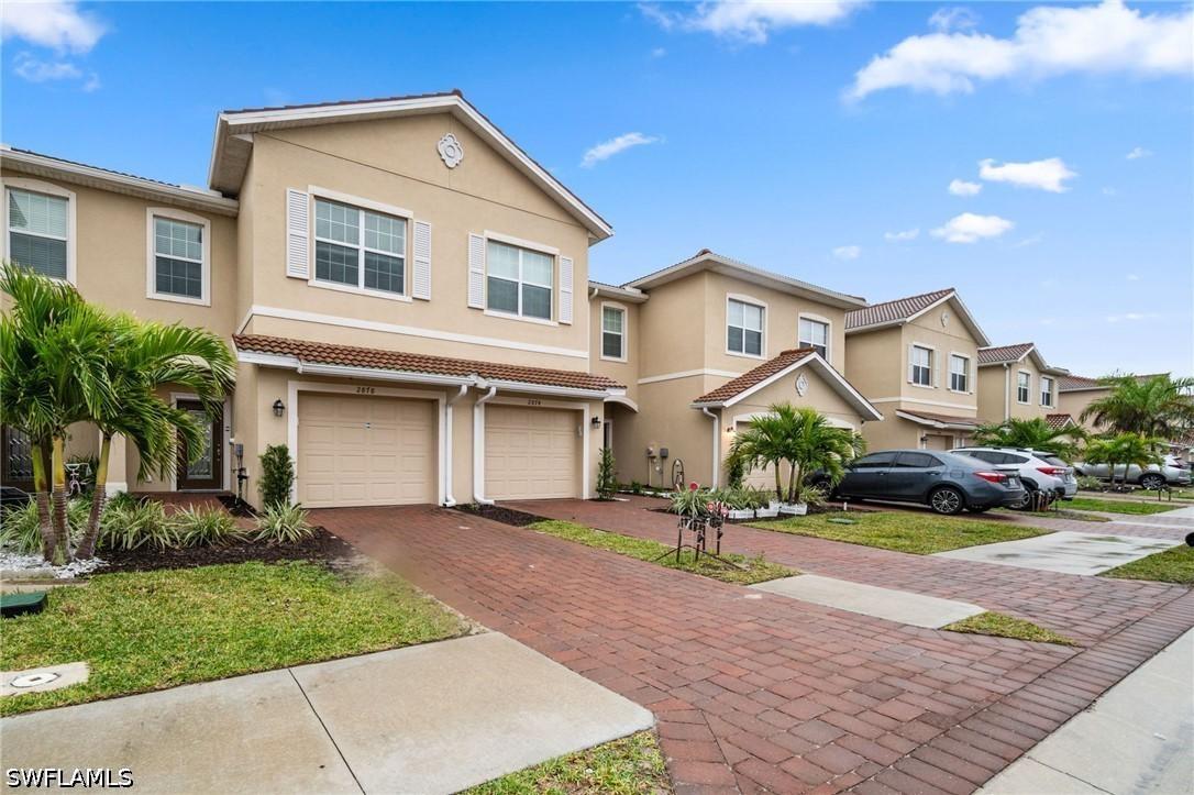 2878 Blossom Way, Naples, FL 34120