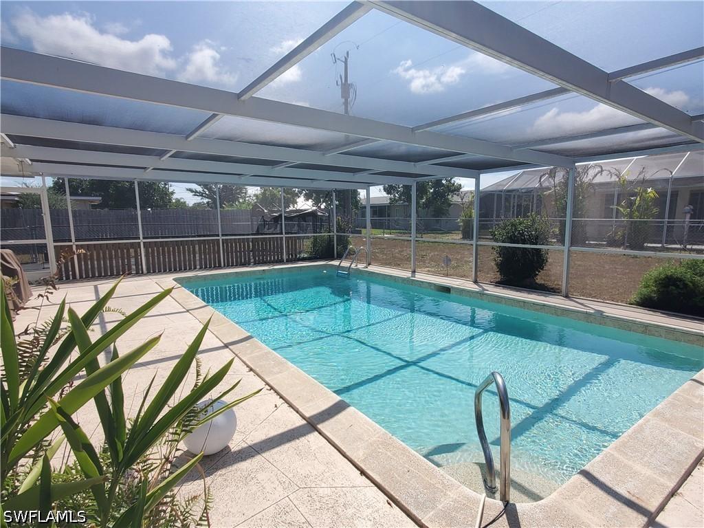 306 Hollywood St., Lehigh Acres, FL 33936