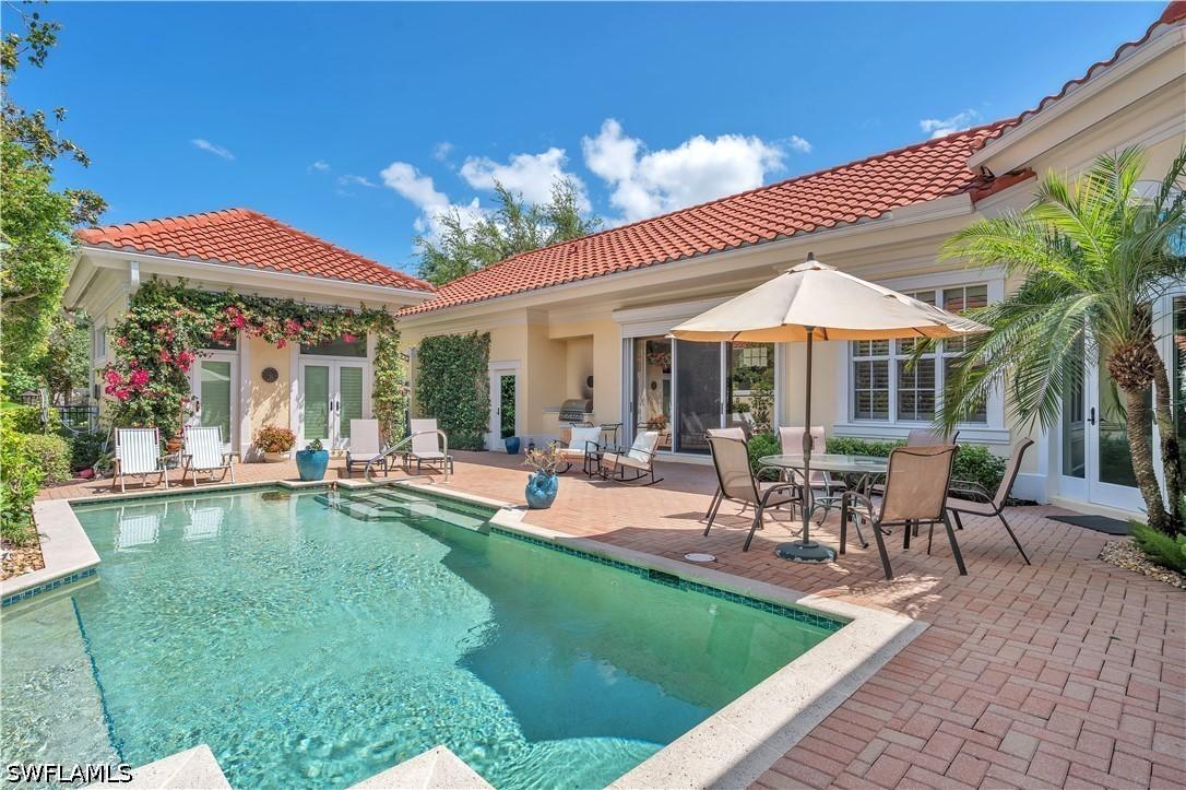 7060 Verde Way, Naples, FL 34108
