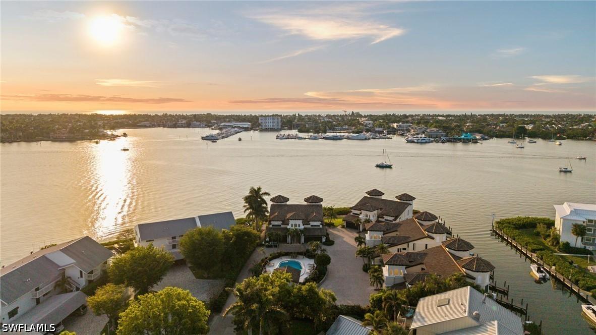 1301 Chesapeake Ave. #1B, Naples, FL 34102