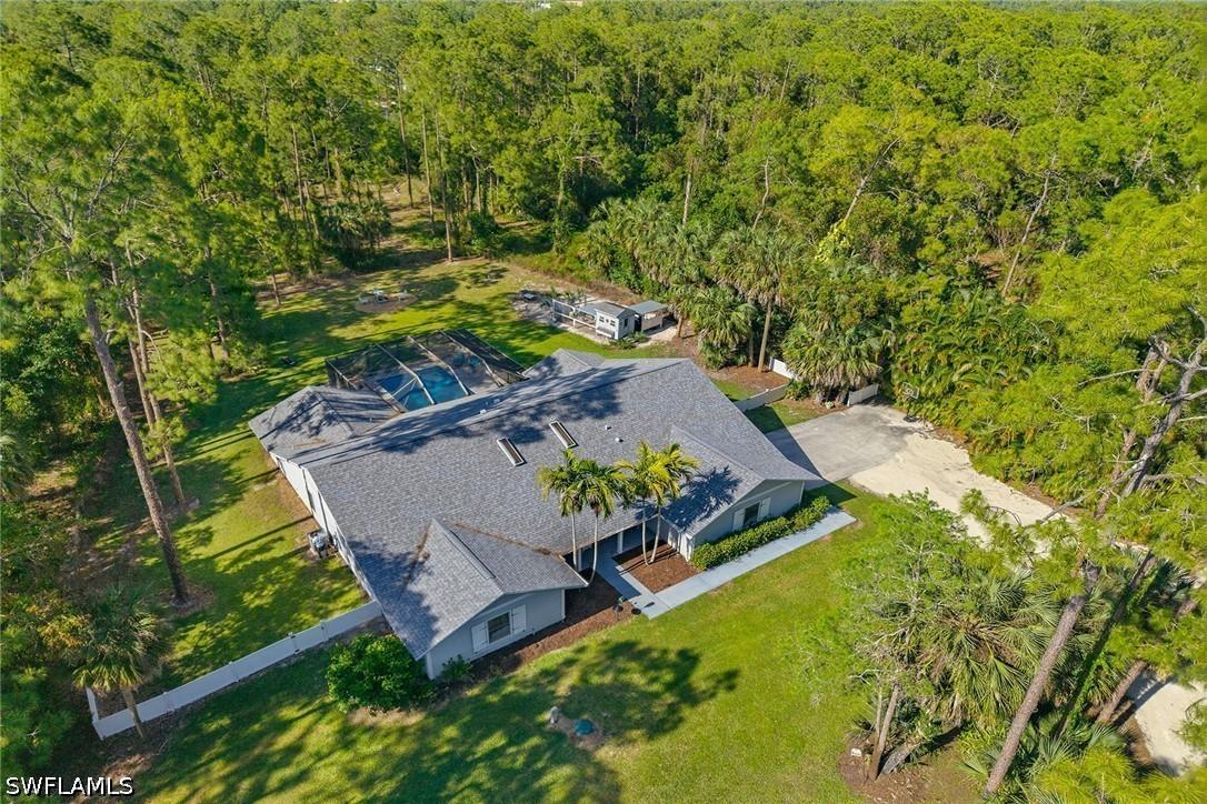 3731 5th Ave., Naples, FL 34120