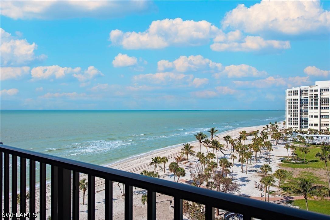 4005 Gulf Shore Blvd. #903, Naples, FL 34103