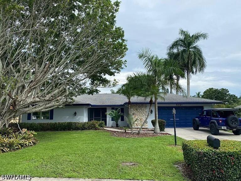 5097 Greenbriar Dr., Fort Myers, FL 33919