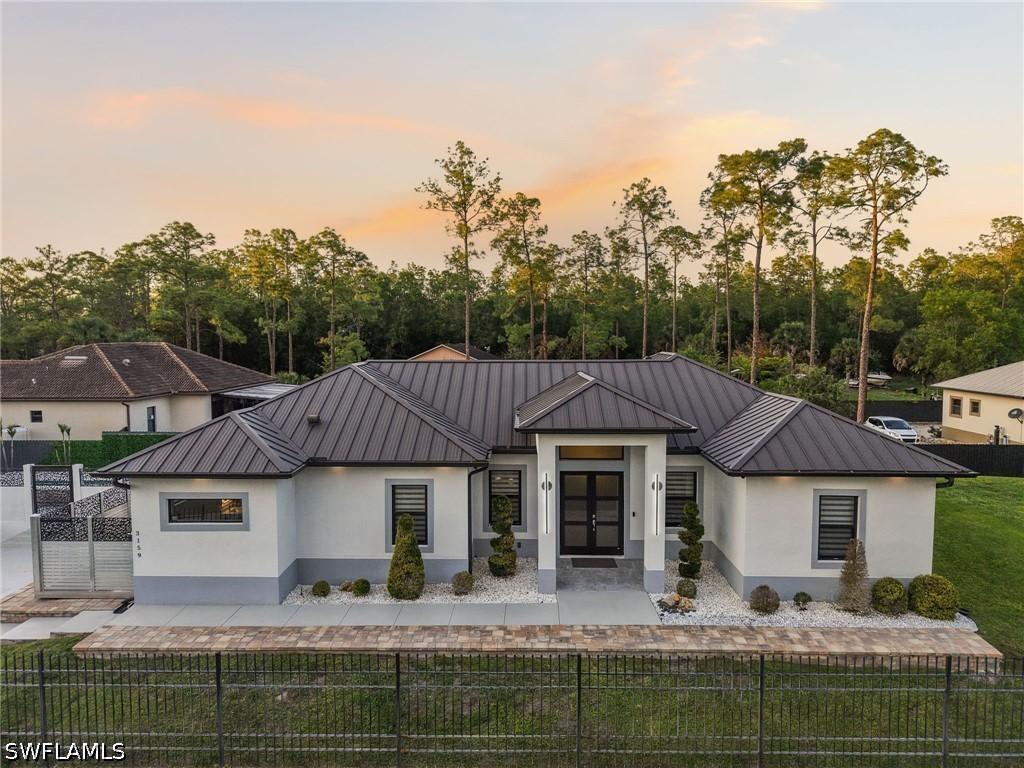 3159 6th Ave., Naples, FL 34117