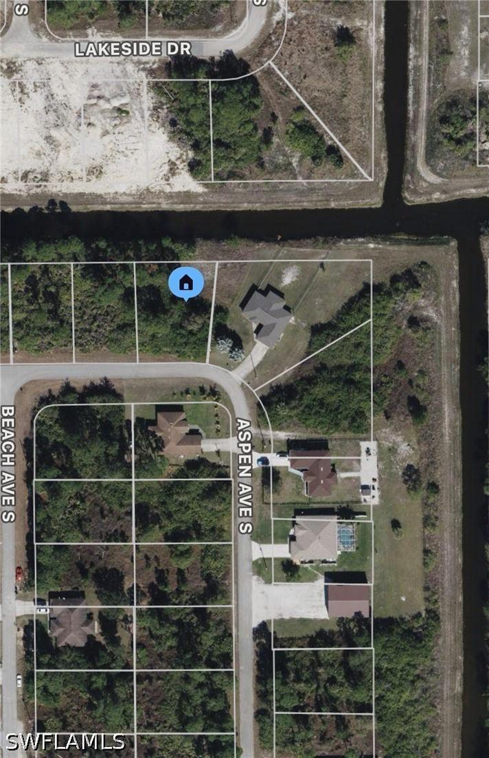 1045 Kellogg St., Lehigh Acres, FL 33974