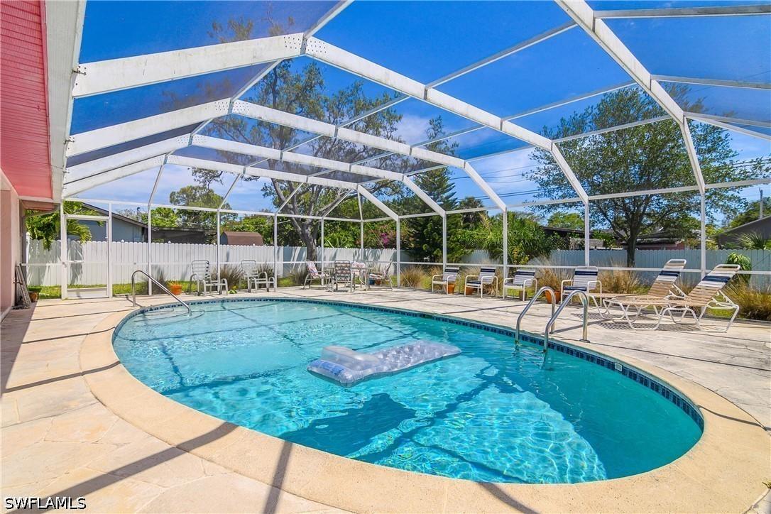 74 8th St., Bonita Springs, FL 34134