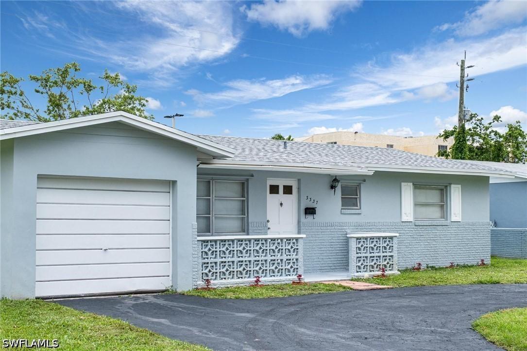 3337 NW Nw 23rd Ct., Lauderdale Lakes, FL 33311