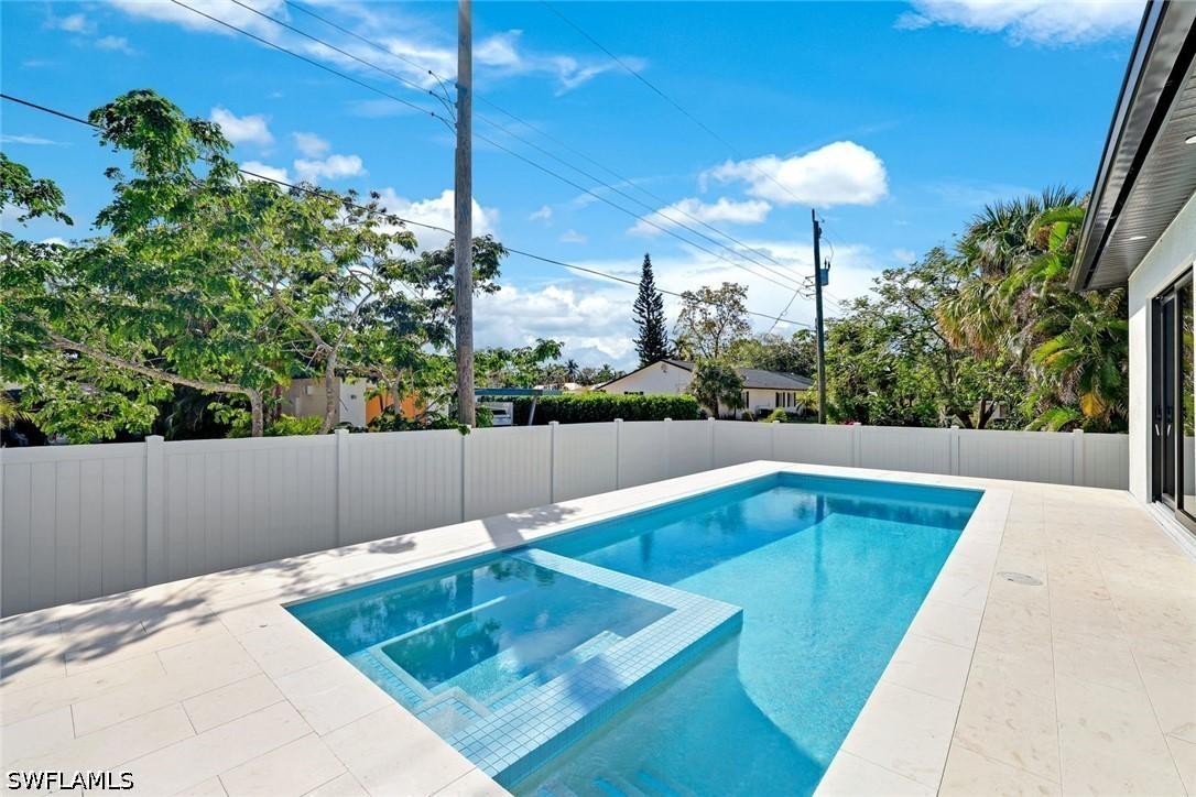 1248 Trail Terrace Dr., Naples, FL 34103