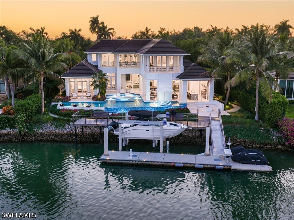 3525 Fort Charles Dr., Naples, FL 34102