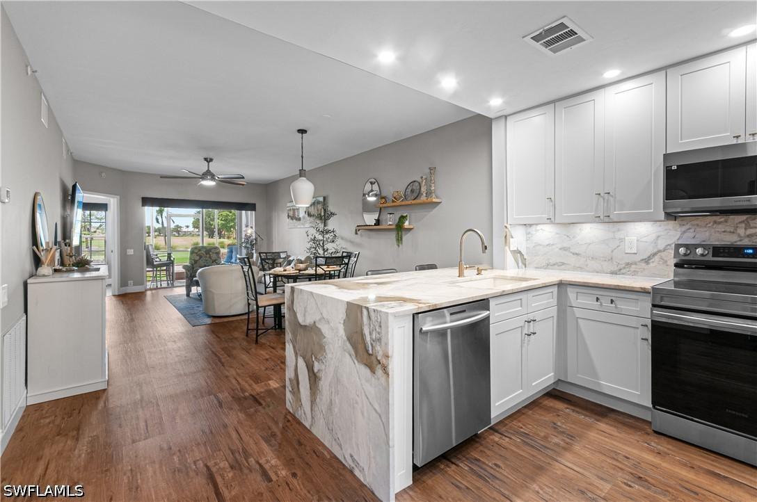 28060 Cavendish Ct. #2505, Bonita Springs, FL 34135