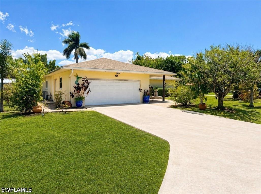 688 W Valley Dr., Bonita Springs, FL 34134