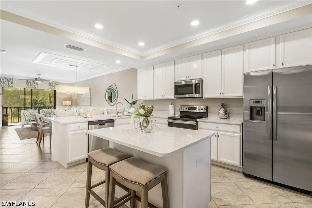 9590 Trevi Ct. #5325, Naples, FL 34113