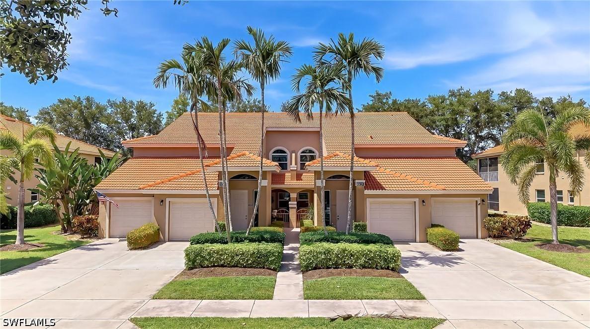 6835 Huntington Lakes Cir. #201, Naples, FL 34119