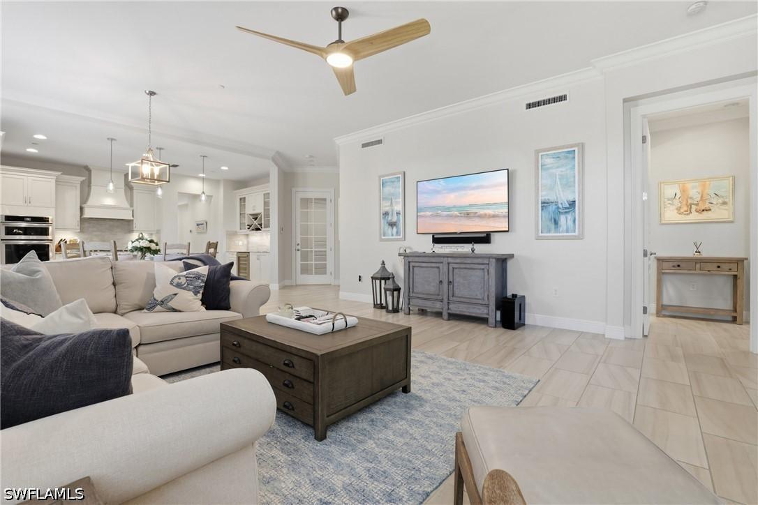 16378 Viansa Way #202, Naples, FL 34110