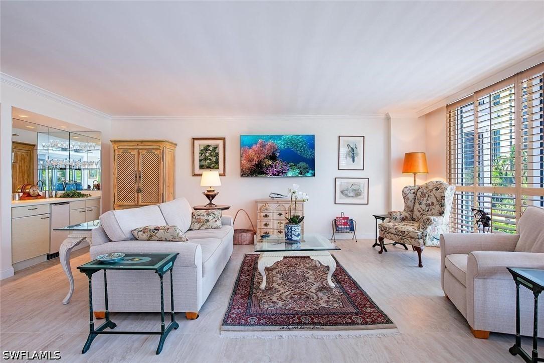 4401 Gulf Shore Blvd. #D306, Naples, FL 34103