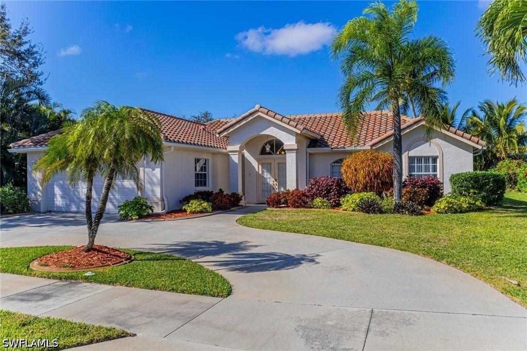 795 Briarwood Blvd., Naples, FL 34104