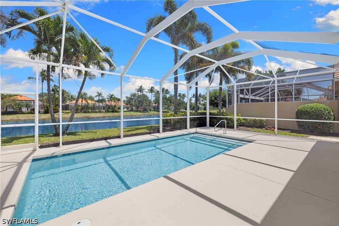 5271 Hawkesbury Way, Naples, FL 34119