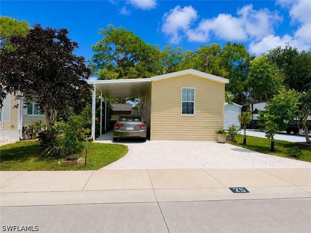 25 Bass Ln., Naples, FL 34114