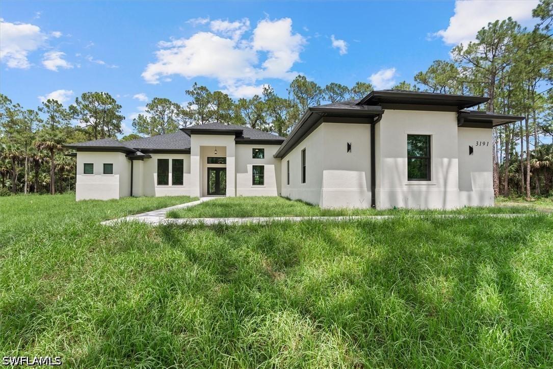 3191 16th Ave., Naples, FL 34120