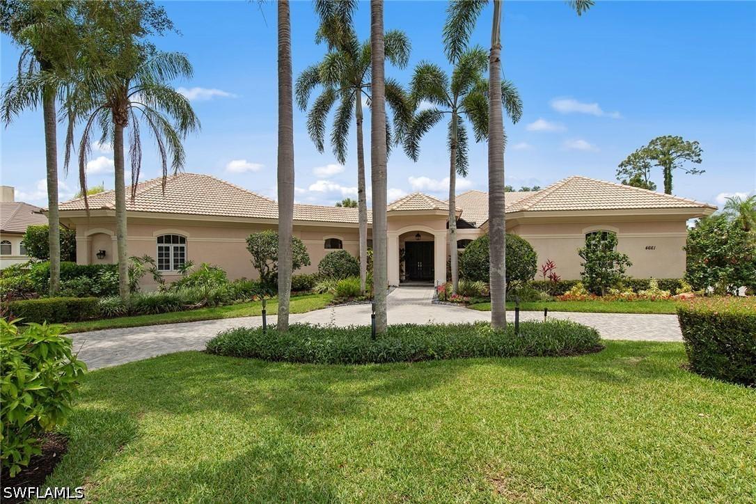 4661 Idylwood Ln., Naples, FL 34119