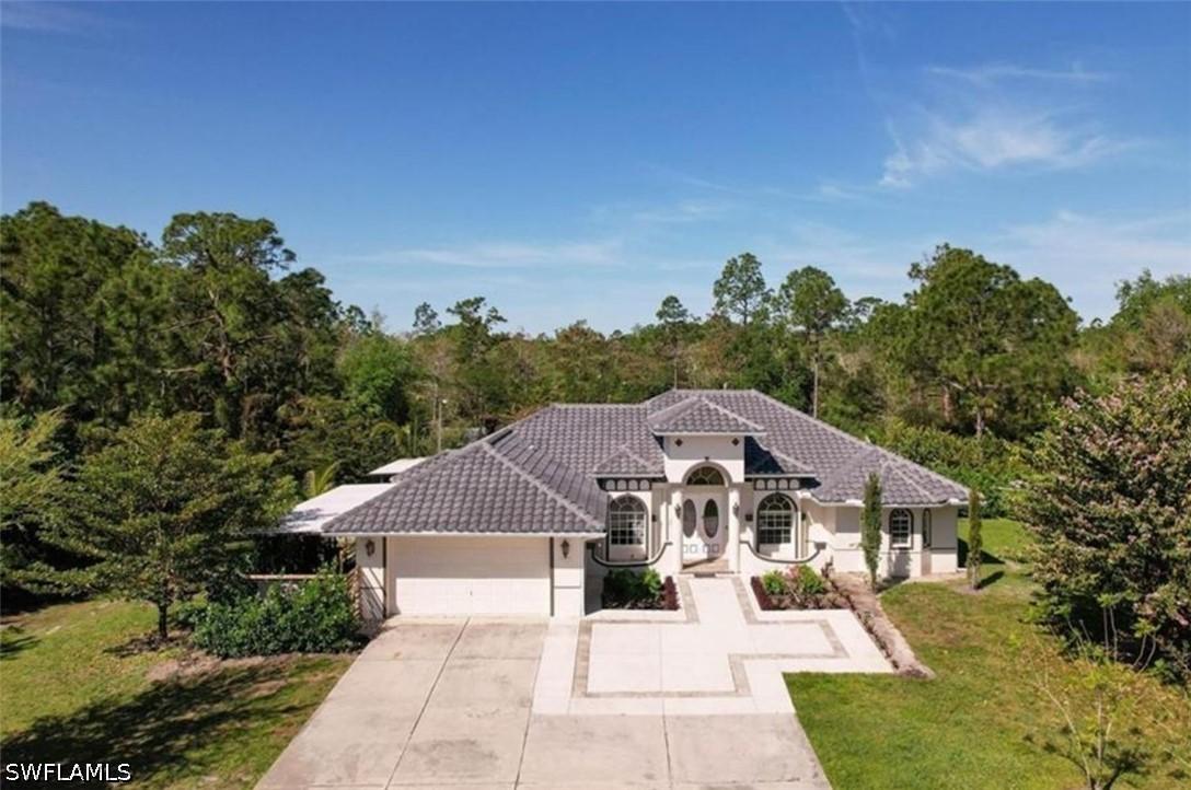 3111 4th St., Naples, FL 34120