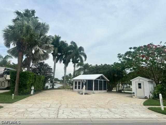 1112 Platinum Lake Ln., Naples, FL 34114