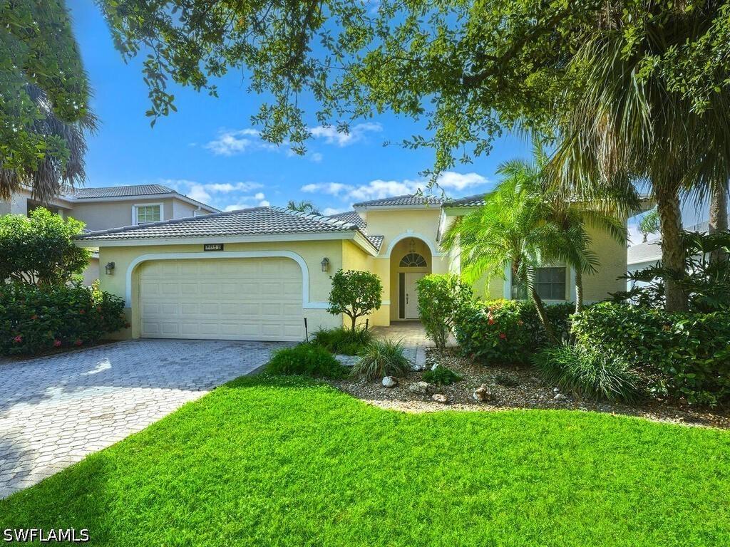2051 Morning Sun Ln., Naples, FL 34119