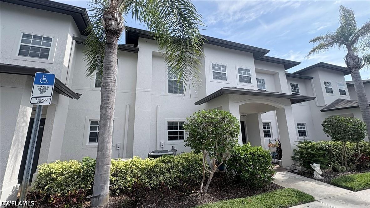 9064 Gervais Cir. #105, Naples, FL 34120
