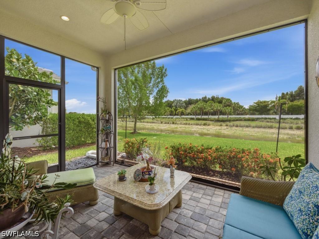 8947 Saint Lucia Dr., Naples, FL 34114
