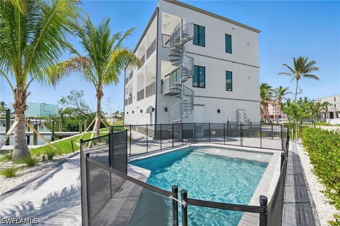 855 Lagoon St. #1, Fort Myers Beach, FL 33931