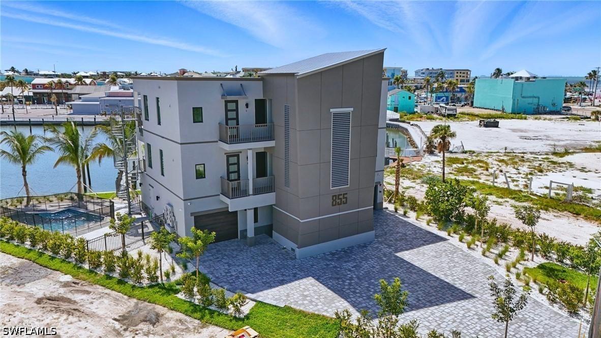 855 Lagoon St. #3, Fort Myers Beach, FL 33931