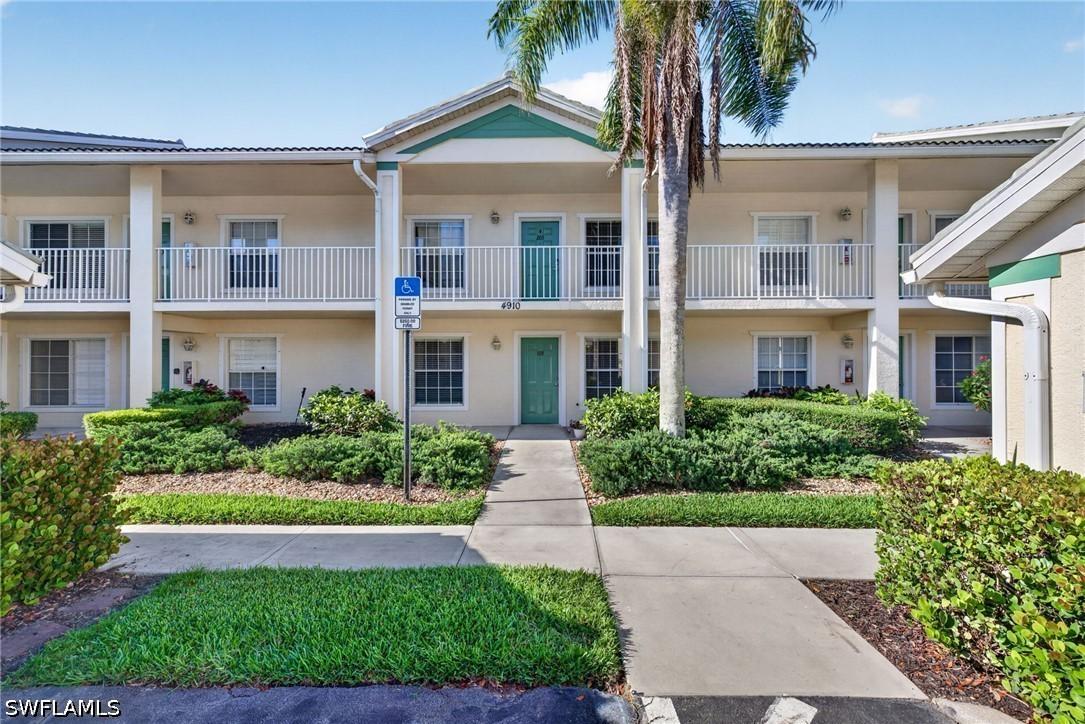 4910 Cougar Ct. #1-103, Naples, FL 34109