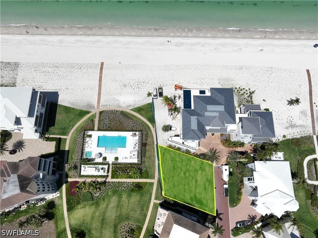 108 Bonaire Ln., Bonita Springs, FL 34134