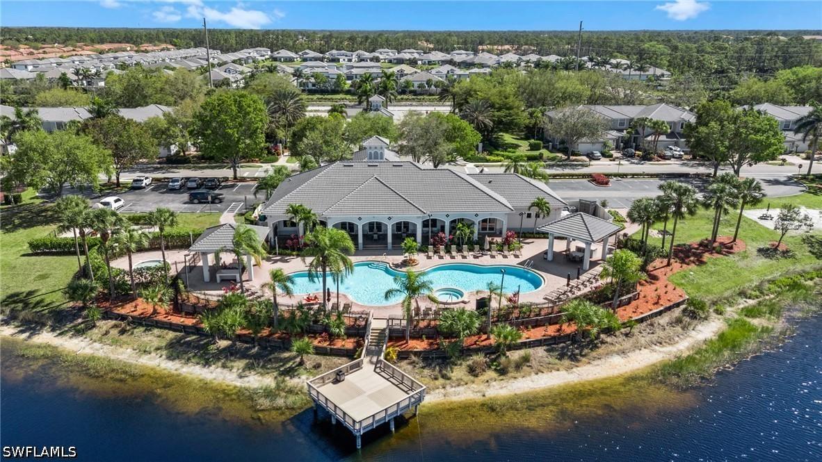 15208 Summit Place Cir., Naples, FL 34119