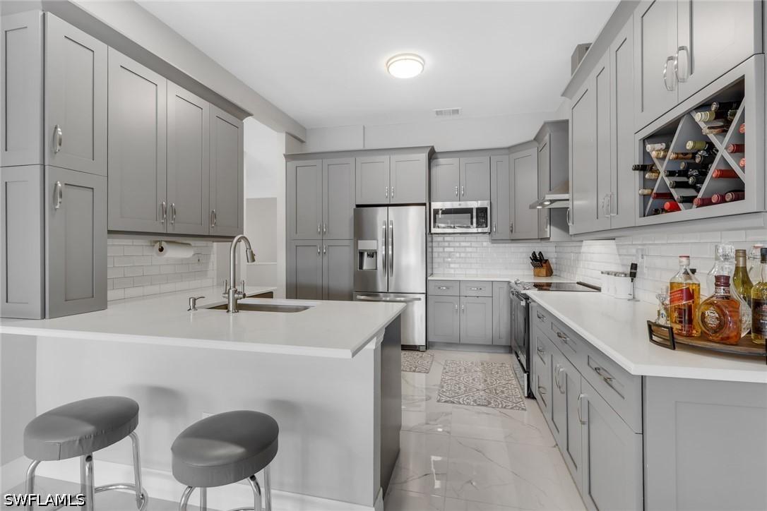 7648 Oleander Gate Dr. #H202, Naples, FL 34109