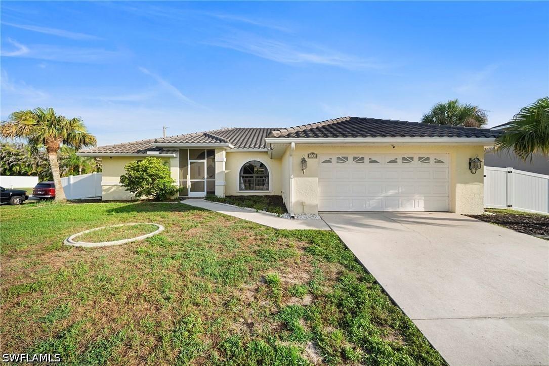 1426 Scenic St., Lehigh Acres, FL 33936