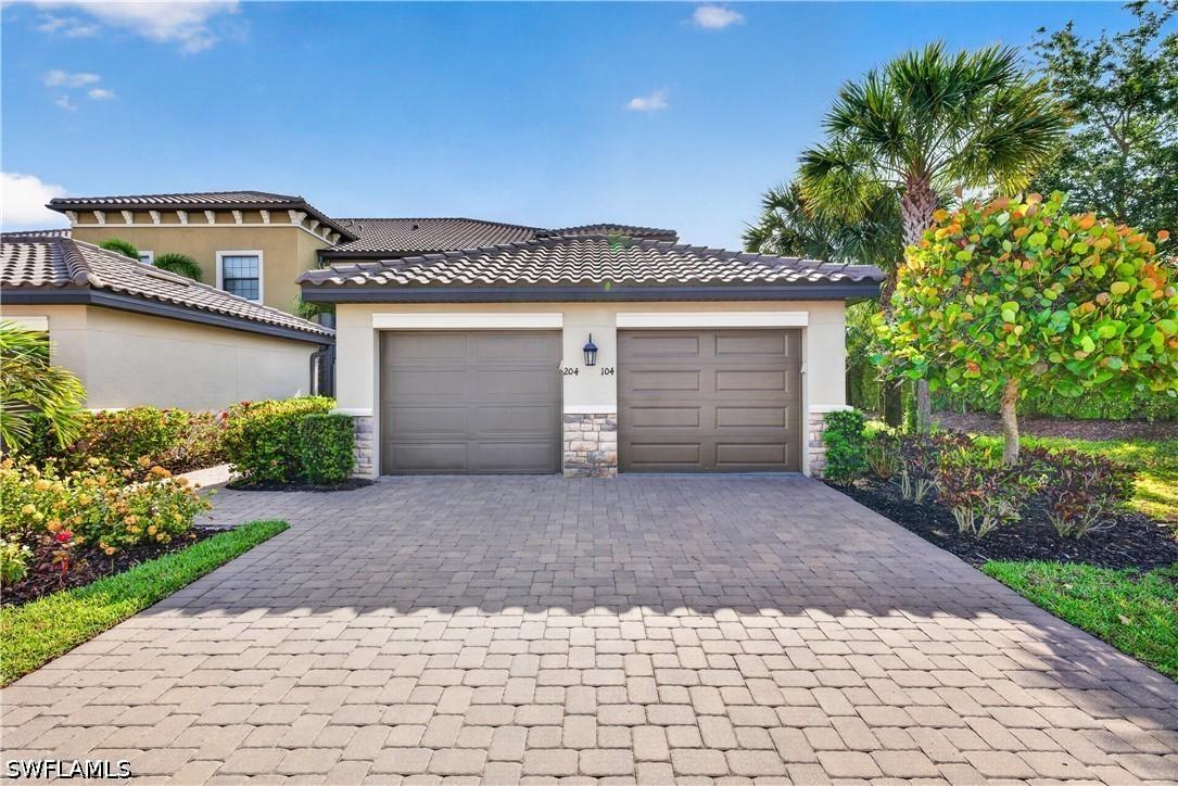 9366 Pocida Ct. #104, Naples, FL 34119