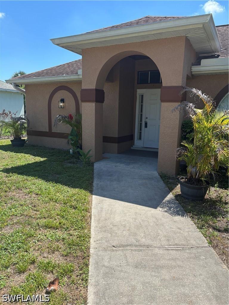 419 Naples Ave., Lehigh Acres, FL 33974