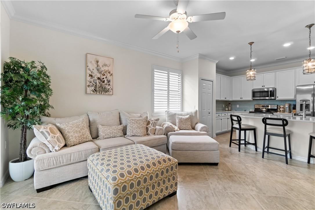9590 Trevi Ct. #5338, Naples, FL 34113