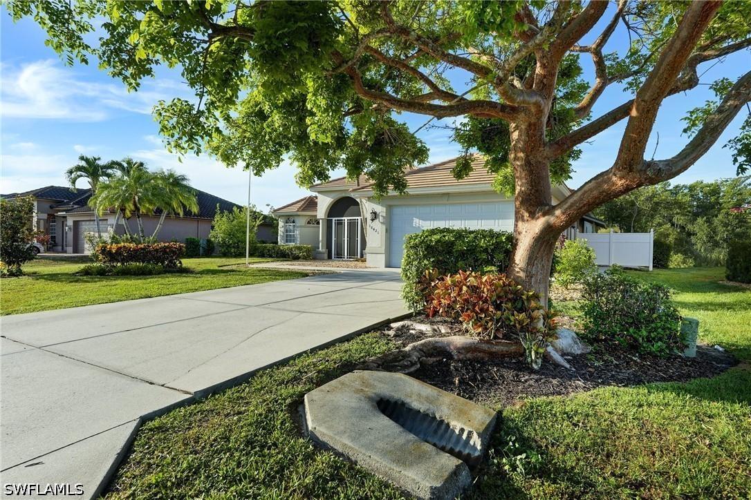 18421 Royal Hammock Blvd., Naples, FL 34114