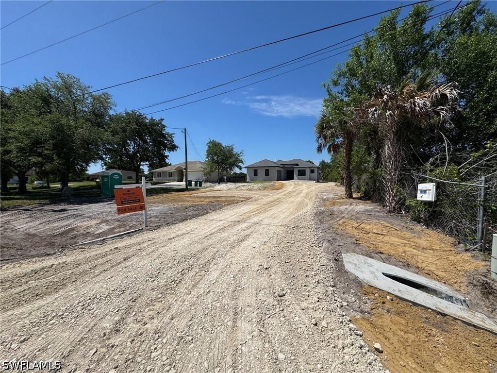 2741 41st Ave., Naples, FL 34120