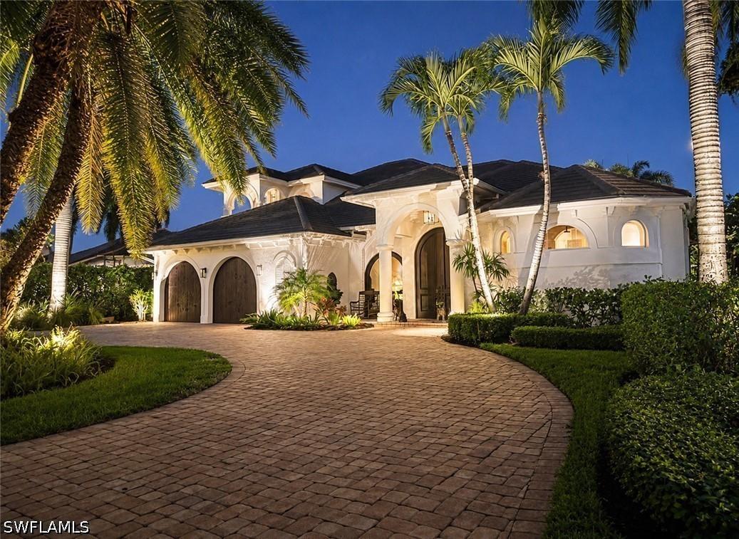 2056 Mission Dr., Naples, FL 34109
