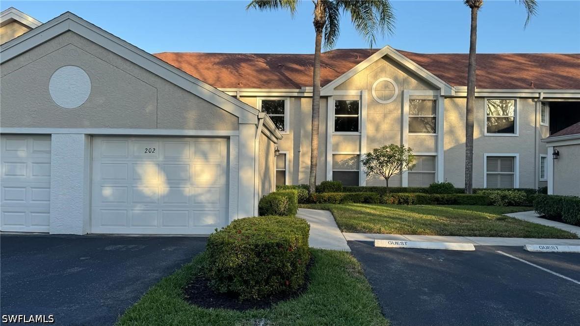 9828 Luna Cir. #H202, Naples, FL 34109