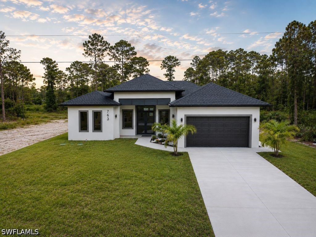 763 Pinecastle Dr., Lehigh Acres, FL 33974