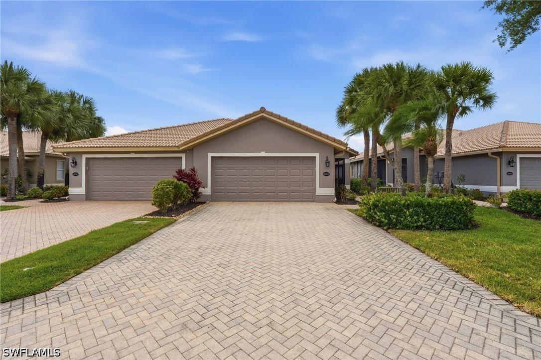 20038 Serre Dr., Estero, FL 33928