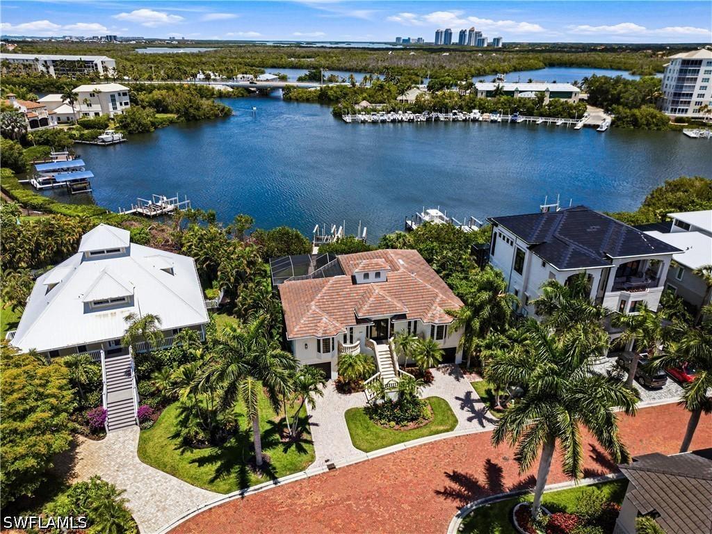 201 San Mateo Dr., Bonita Springs, FL 34134